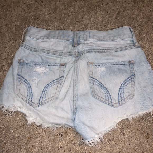 Hollister California Jean Shorts - Picture 3 of 3